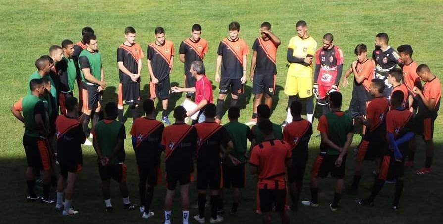 Campeonato Paulista Feminino salta para 16 times participantes e terá turno  único, futebol