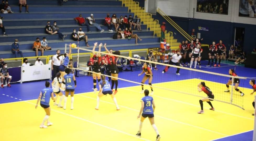 Time de Vôlei feminino de Louveira joga em casa na próxima terça