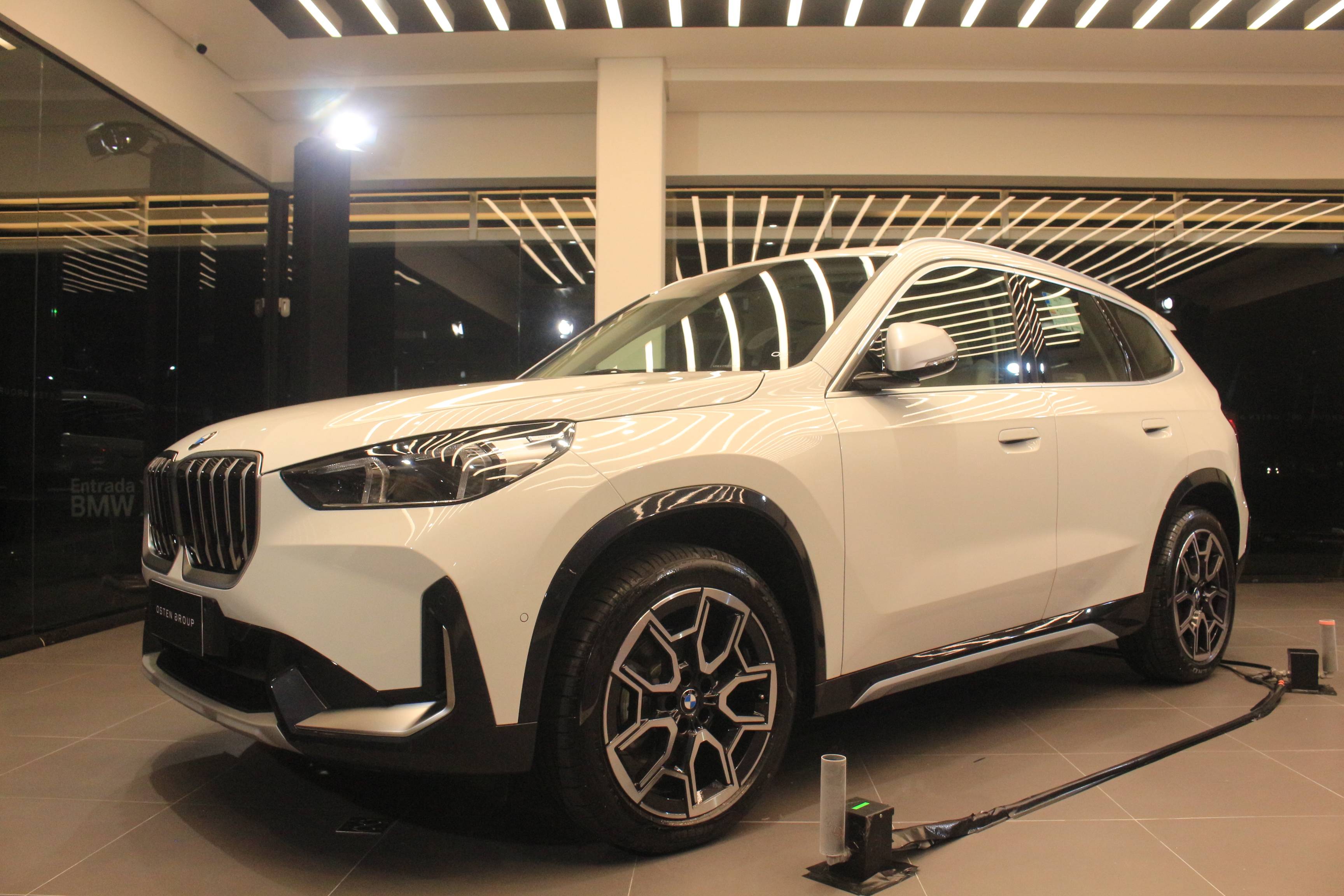 BMW lança novo X1 em três versões