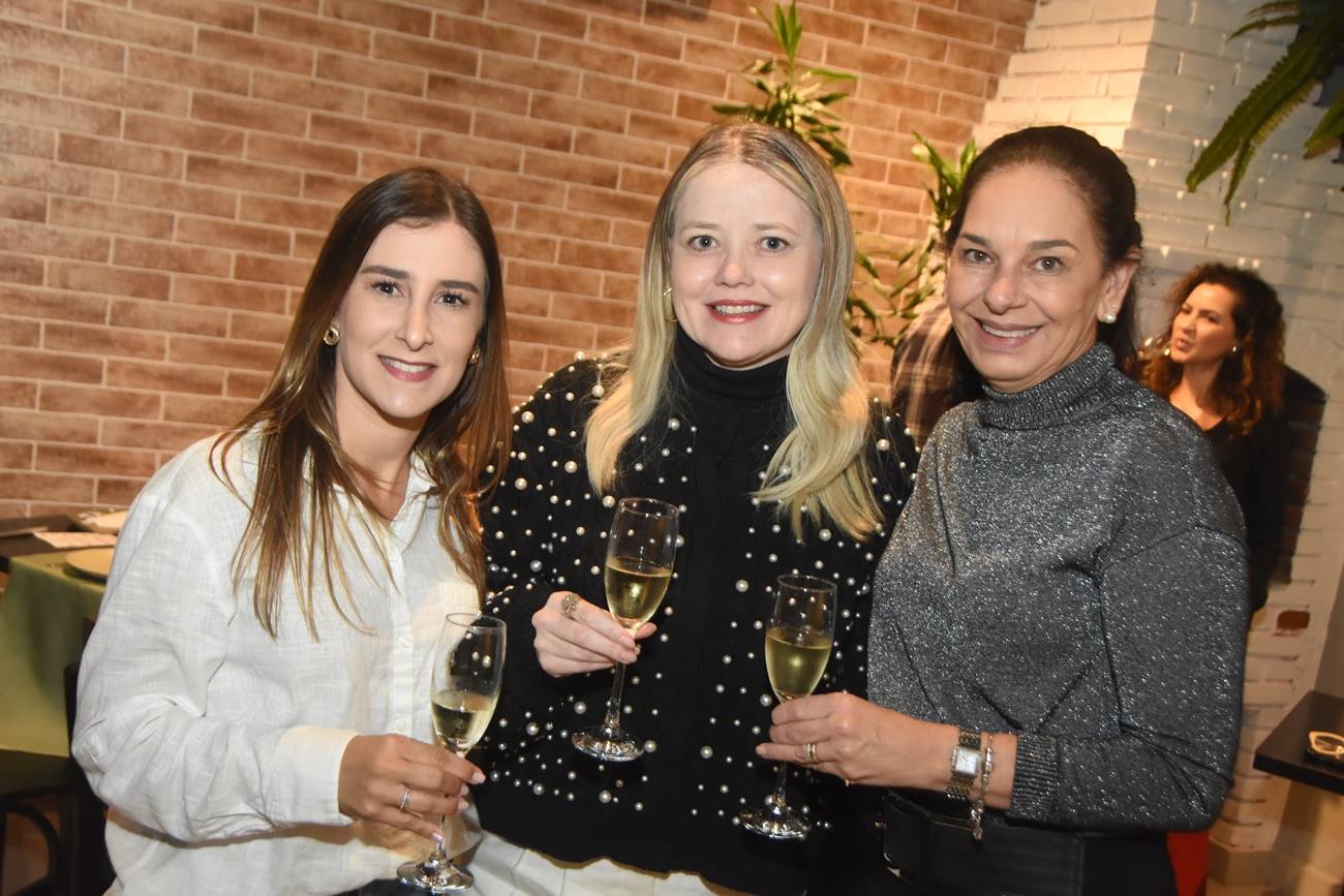 Natalia Bonon, Patricia Pouto e Valeria Costa