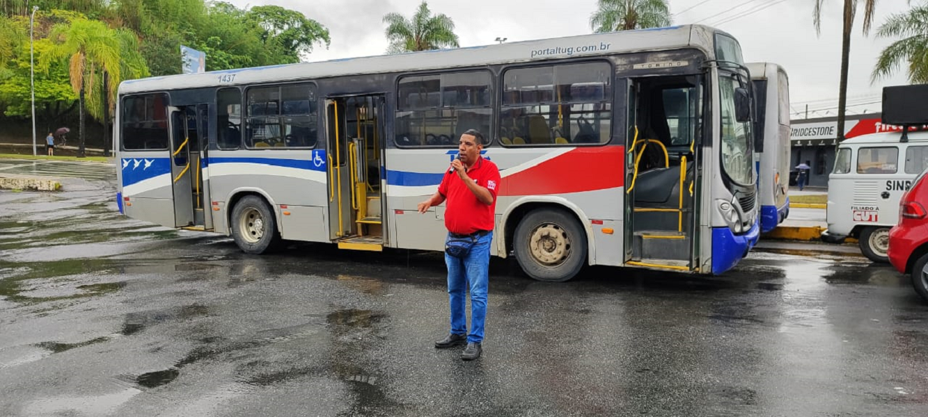 Guará: Motoristas de ônibus entram em greve