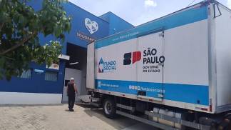 Caminhao-do-Fundo-Social-de-Sao-Paulo-com-donativos-chega-ao-municipio-de-Aracoiaba-da-Serra (1)