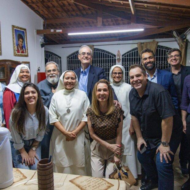 Farma Conde anuncia parceria com Mosteiro de Jacareí e reforça projetos sociais