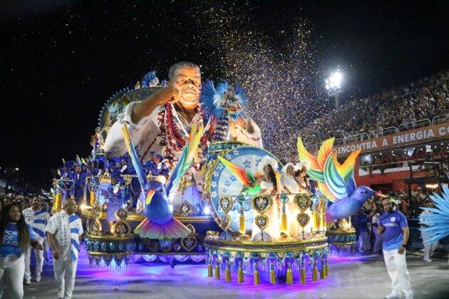 Beija-Flor é campeã do Carnaval no RJ