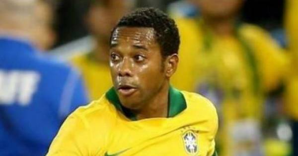 STJ forma maioria para Robinho cumprir pena no Brasil