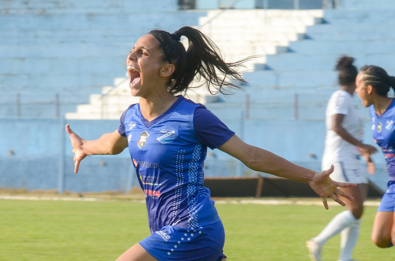 Taubaté vence 3B por três gols de diferença e é campeão do