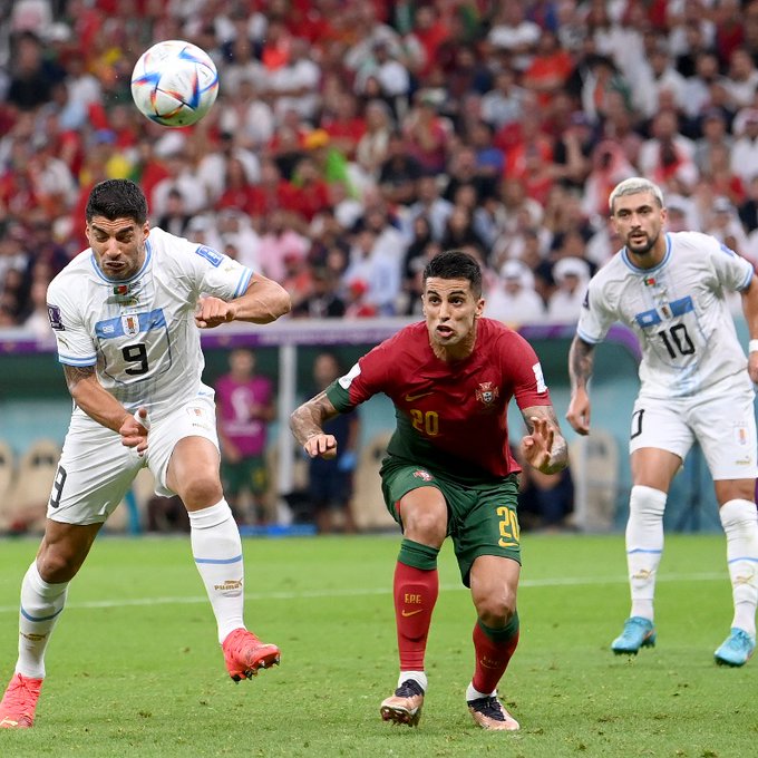 Bruno Fernandes decide, Portugal bate Uruguai e vai às oitavas da Copa