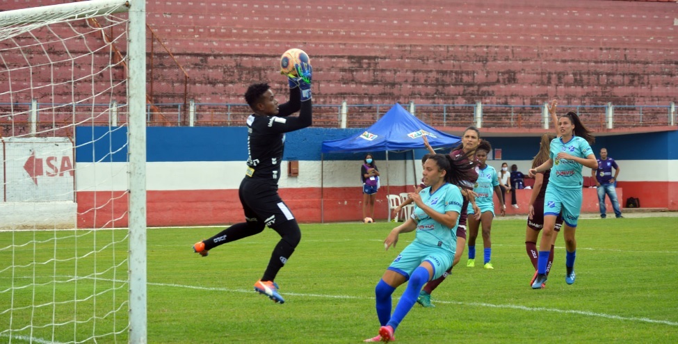 Bragantino vence Taubaté e avança à final da Copa Paulista Feminina, futebol